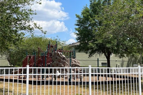 Touwnhouse à louer à Orlando, Floride: 3 chambres, 138.89 m2 № 2156505 - photo 15