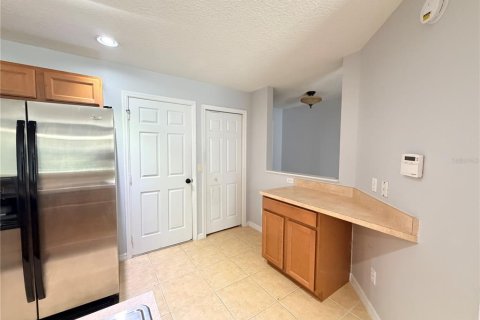 Touwnhouse à louer à Orlando, Floride: 3 chambres, 138.89 m2 № 2156505 - photo 5