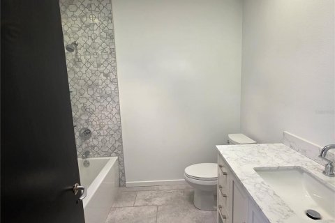 House in Bartow, Florida 3 bedrooms, 276.2 sq.m. № 2097287 - photo 7