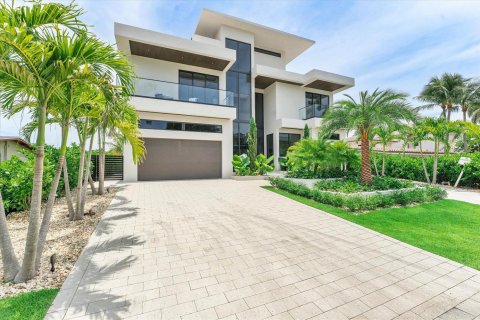 Casa en venta en Fort Lauderdale, Florida, 6 dormitorios, 537.07 m2 № 2190286 - foto 2