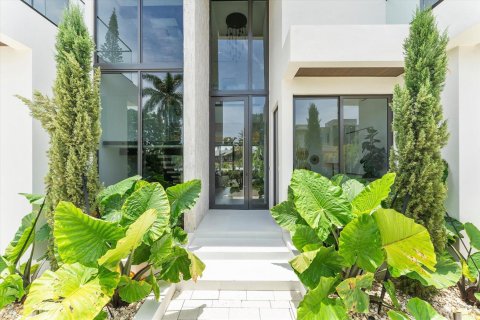 Casa en venta en Fort Lauderdale, Florida, 6 dormitorios, 537.07 m2 № 2190286 - foto 4