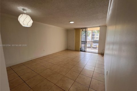 Condo in Doral, Florida, 1 bedroom  № 2076323 - photo 8