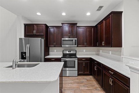 Touwnhouse à louer à Bradenton, Floride: 3 chambres, 167.87 m2 № 2156423 - photo 6