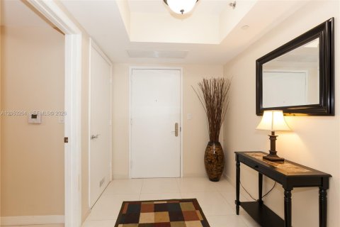 Copropriété à vendre à Hallandale Beach, Floride: 3 chambres, 155.61 m2 № 2150420 - photo 25