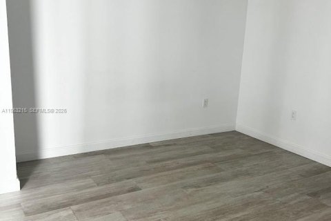Copropriété à louer à Miami, Floride: 1 chambre, 63.55 m2 № 2011028 - photo 11