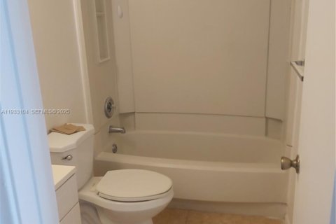 Condominio en venta en Coral Springs, Florida, 44.13 m2 № 1993202 - foto 7