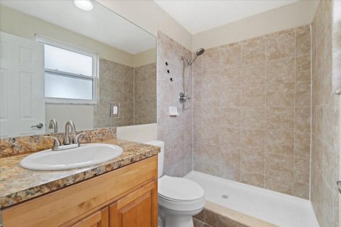 House in Lakeland, Florida 4 bedrooms, 190.91 sq.m. № 1894148 - photo 24
