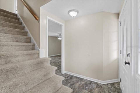 House in Lakeland, Florida 4 bedrooms, 190.91 sq.m. № 1894148 - photo 5