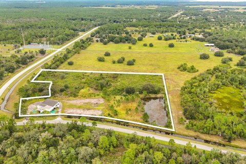 Commercial property in Lake Wales, Florida 321.44 sq.m. № 2394243