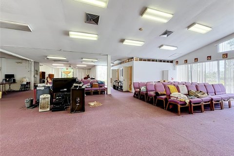 Commercial property in Lake Wales, Florida 321.44 sq.m. № 2394243 - photo 21