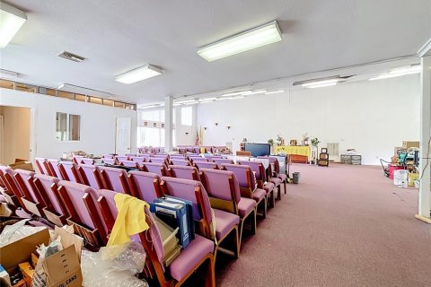 Commercial property in Lake Wales, Florida 321.44 sq.m. № 2394243 - photo 15