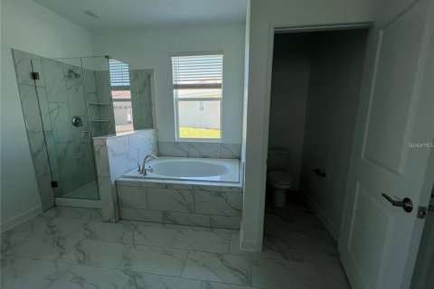 Villa ou maison à louer à Davenport, Floride: 4 chambres, 317.63 m2 № 2400362 - photo 9