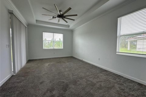 Villa ou maison à louer à Davenport, Floride: 4 chambres, 317.63 m2 № 2400362 - photo 12