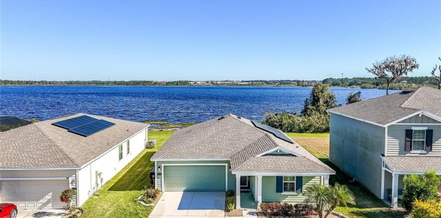 Casa en Haines City, Florida 3 dormitorios, 144.46 m2 № 1902680