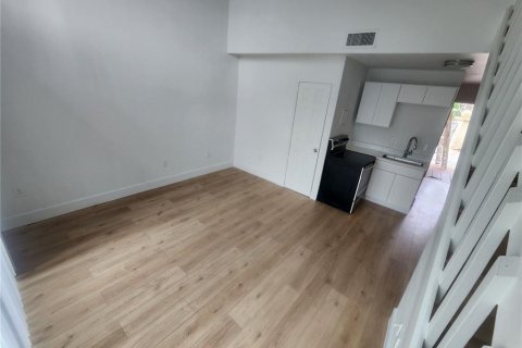 Copropriété à vendre à Orlando, Floride: 2 chambres, 104.42 m2 № 1570716 - photo 15
