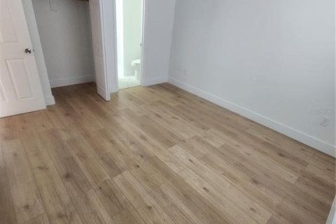 Copropriété à vendre à Orlando, Floride: 2 chambres, 104.42 m2 № 1570716 - photo 14