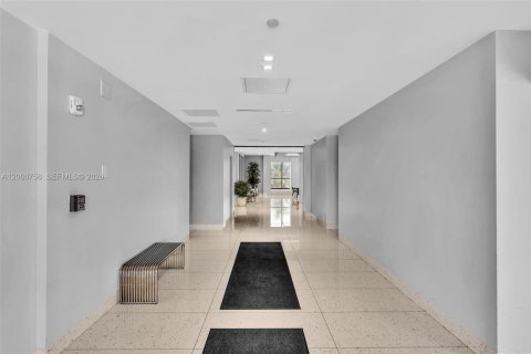 Condominio en venta en Aventura, Florida, 3 dormitorios, 185.8 m2 № 2065046 - foto 18