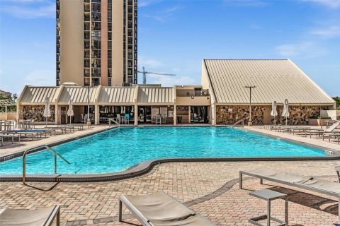 Condominio en venta en Aventura, Florida, 3 dormitorios, 185.8 m2 № 2065046 - foto 13