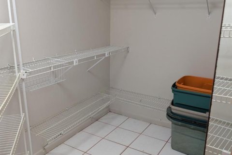 Copropriété à vendre à Pembroke Pines, Floride: 2 chambres, 126.72 m2 № 2084169 - photo 12