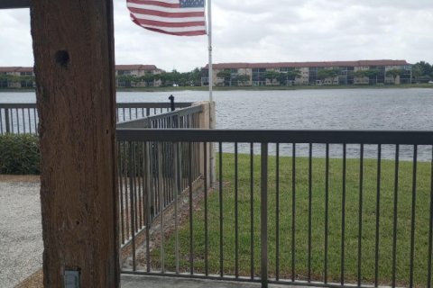 Copropriété à vendre à Pembroke Pines, Floride: 2 chambres, 126.72 m2 № 2084169 - photo 29