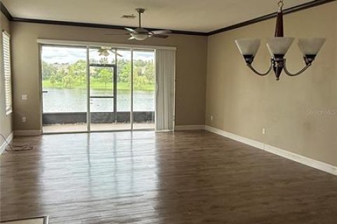 Townhouse in Orlando, Florida 3 bedrooms, 154.68 sq.m. № 1899307 - photo 4