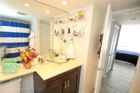 Снять в аренду кондоминиум в Майами, Флорида 1 спальня, 70.33м2, № 2025874 - фото 11