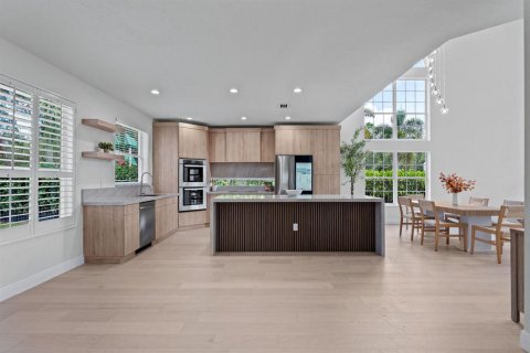 House in Delray Beach, Florida 6 bedrooms, 352.29 sq.m. № 2261216 - photo 24