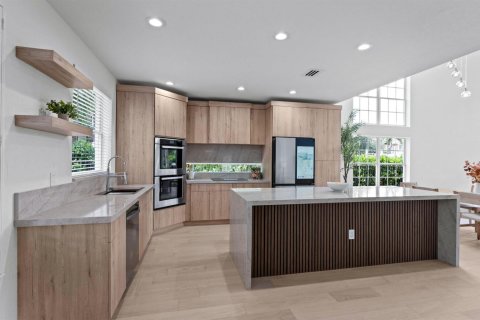 House in Delray Beach, Florida 6 bedrooms, 352.29 sq.m. № 2261216 - photo 26