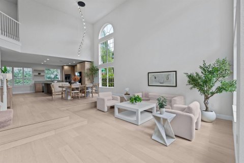 House in Delray Beach, Florida 6 bedrooms, 352.29 sq.m. № 2261216 - photo 16