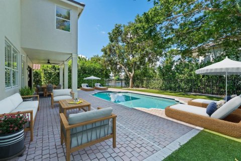 House in Delray Beach, Florida 6 bedrooms, 352.29 sq.m. № 2261216 - photo 9