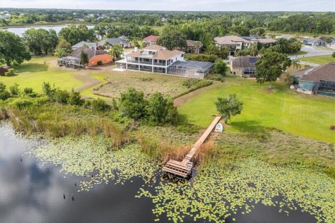 Купить виллу или дом в Ленд-о-Лейкс, Флорида 3 комнаты, 539.95м2, № 1677215 - фото 6