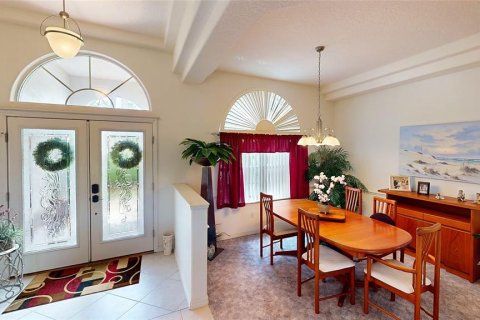 House in Palm Coast, Florida 3 bedrooms, 191.29 sq.m. № 1916059 - photo 6