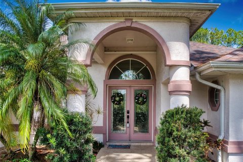 House in Palm Coast, Florida 3 bedrooms, 191.29 sq.m. № 1916059 - photo 4