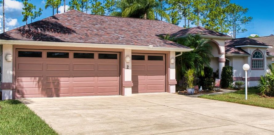 House in Palm Coast, Florida 3 bedrooms, 191.29 sq.m. № 1916059
