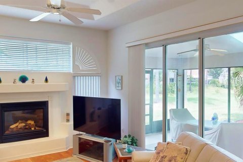 House in Palm Coast, Florida 3 bedrooms, 191.29 sq.m. № 1916059 - photo 23