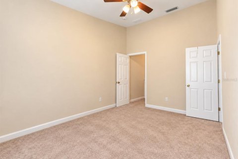 Touwnhouse à louer à Largo, Floride: 2 chambres, 111.85 m2 № 2419986 - photo 13