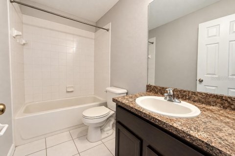 Touwnhouse à louer à Largo, Floride: 2 chambres, 111.85 m2 № 2419986 - photo 21