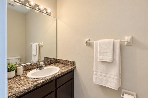 Touwnhouse à louer à Largo, Floride: 2 chambres, 111.85 m2 № 2419986 - photo 10
