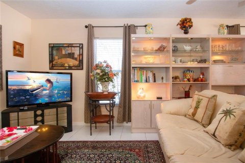 Propiedad comercial en venta en Sarasota, Florida, 118.17 m2 № 1717215 - foto 30
