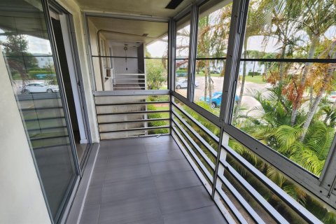 Купить кондоминиум в Уэст-Палм-Бич, Флорида 3 комнаты, 52.95м2, № 2245402 - фото 19