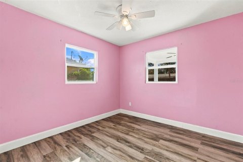 Villa ou maison à vendre à Pinellas Park, Floride: 3 chambres, 89.74 m2 № 2430933 - photo 21