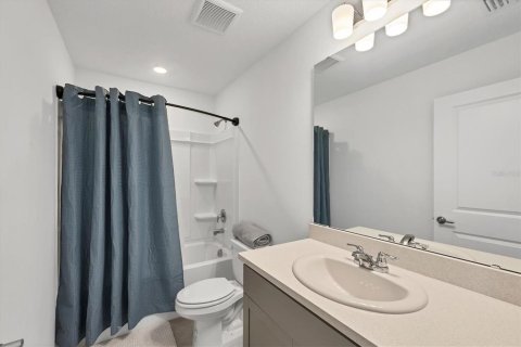 Townhouse in Nokomis, Florida 3 bedrooms, 127.55 sq.m. № 1918659 - photo 10