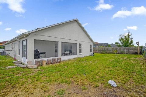 Villa ou maison à vendre à Kissimmee, Floride: 3 chambres, 145.11 m2 № 2201324 - photo 25