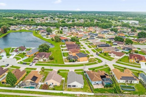 Villa ou maison à vendre à Kissimmee, Floride: 3 chambres, 145.11 m2 № 2201324 - photo 30