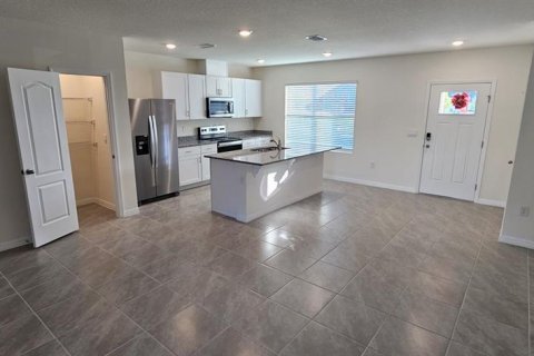 Adosado en alquiler en Kissimmee, Florida, 3 dormitorios, 144.93 m2 № 2285341 - foto 10