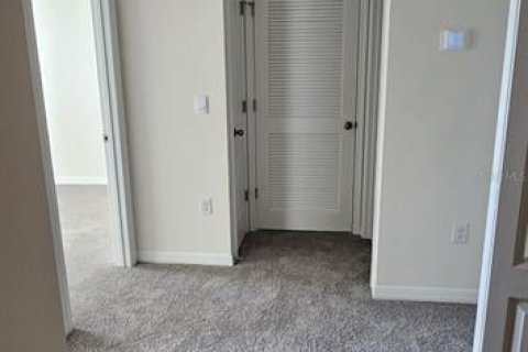 Adosado en alquiler en Kissimmee, Florida, 3 dormitorios, 144.93 m2 № 2285341 - foto 11