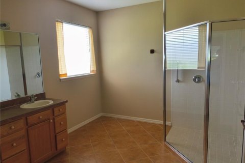 House in Englewood, Florida 3 bedrooms, 186.92 sq.m. № 1913325 - photo 9