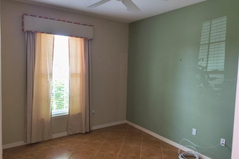 House in Englewood, Florida 3 bedrooms, 186.92 sq.m. № 1913325 - photo 17