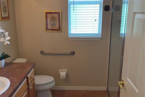House in Englewood, Florida 3 bedrooms, 186.92 sq.m. № 1913325 - photo 18