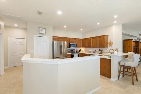 House in Land O' Lakes, Florida 2 bedrooms, 141.49 sq.m. № 1868910 - photo 13